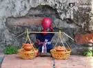 小蜘蛛泰国摊位的日常生活并不容易, 但也请多注意业务!
